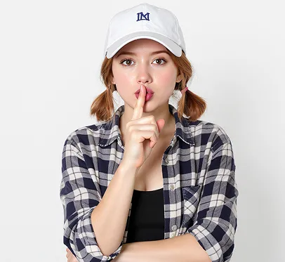 나노바나나 2 스타일의 잔디밭의 커플